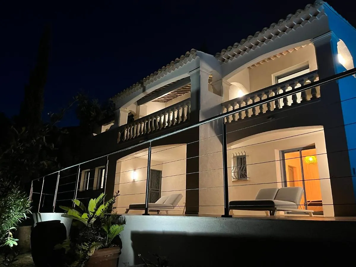 Villa Provencale Magnifique Vue Golfe De St Tropez Roquebrune-sur-Argens 0*,  France